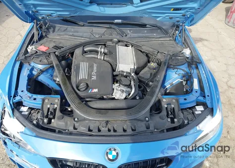 2015 BMW M4 z USA, uszkodzony, nr VIN WBS3R9C54FK333953